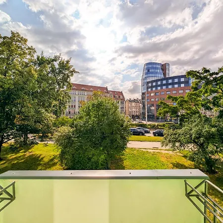 Rynek Living By Bookinghost Apartmán *