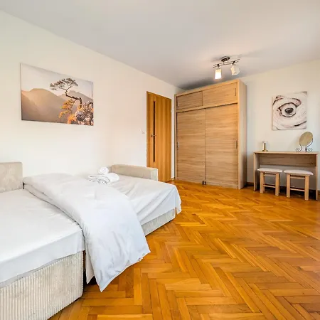 Rynek Living By Bookinghost Apartamento *